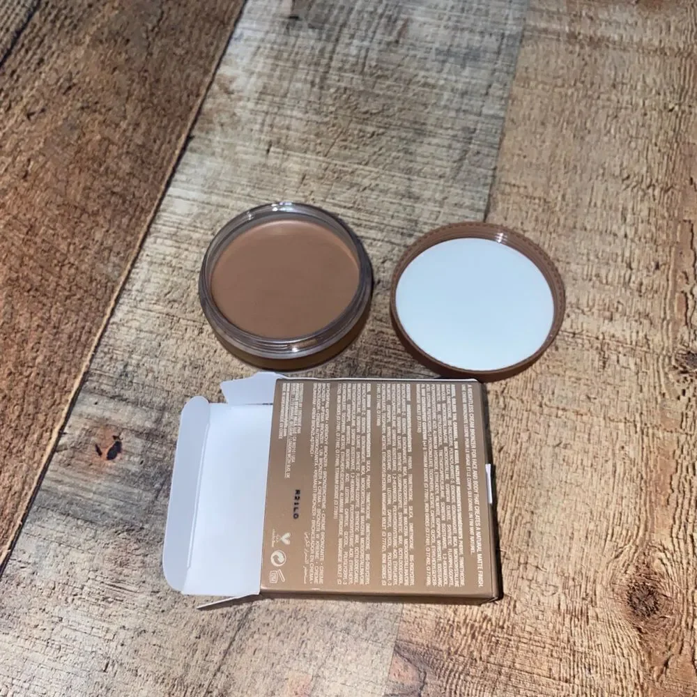 HP 🎉 Anastasia Beverly Hills cream bronzer amber NEW